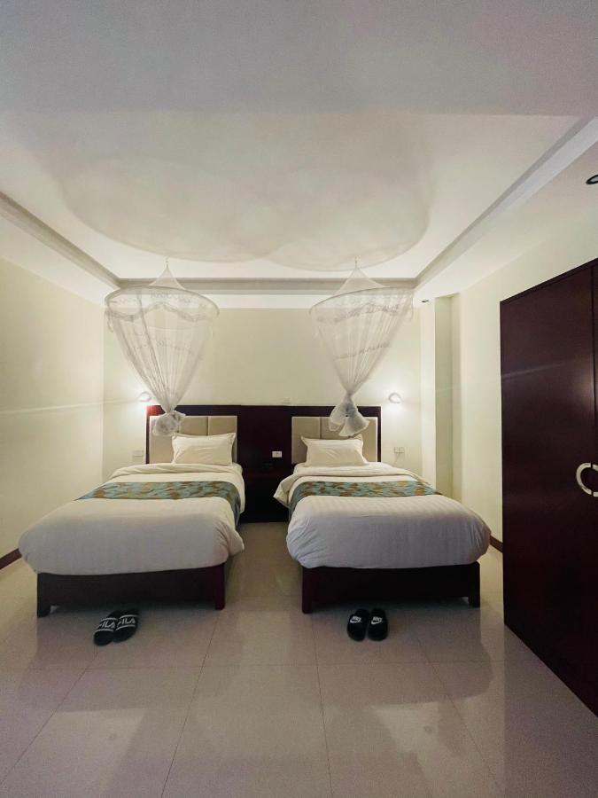 Winn Hotel - Бахир Дар Екстериор снимка