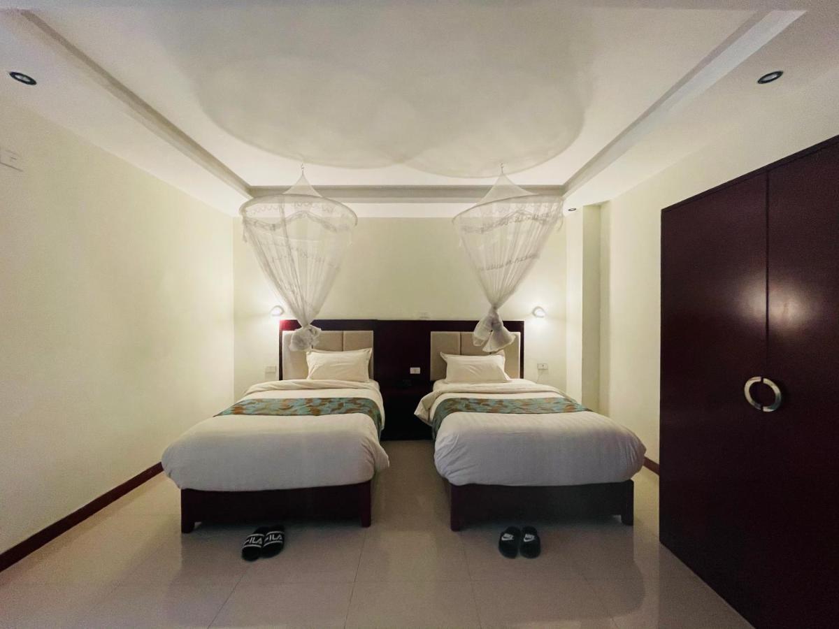 Winn Hotel - Бахир Дар Екстериор снимка