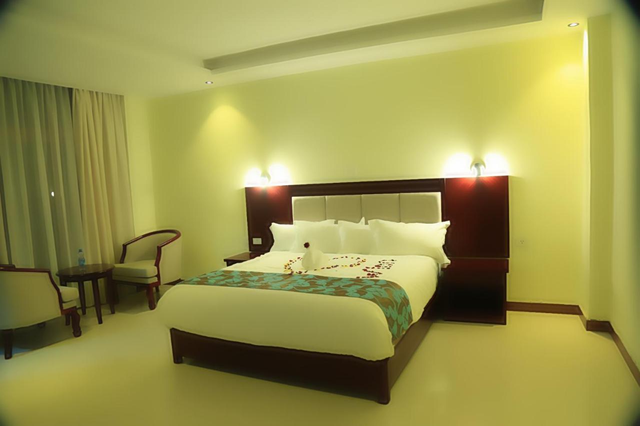Winn Hotel - Бахир Дар Екстериор снимка