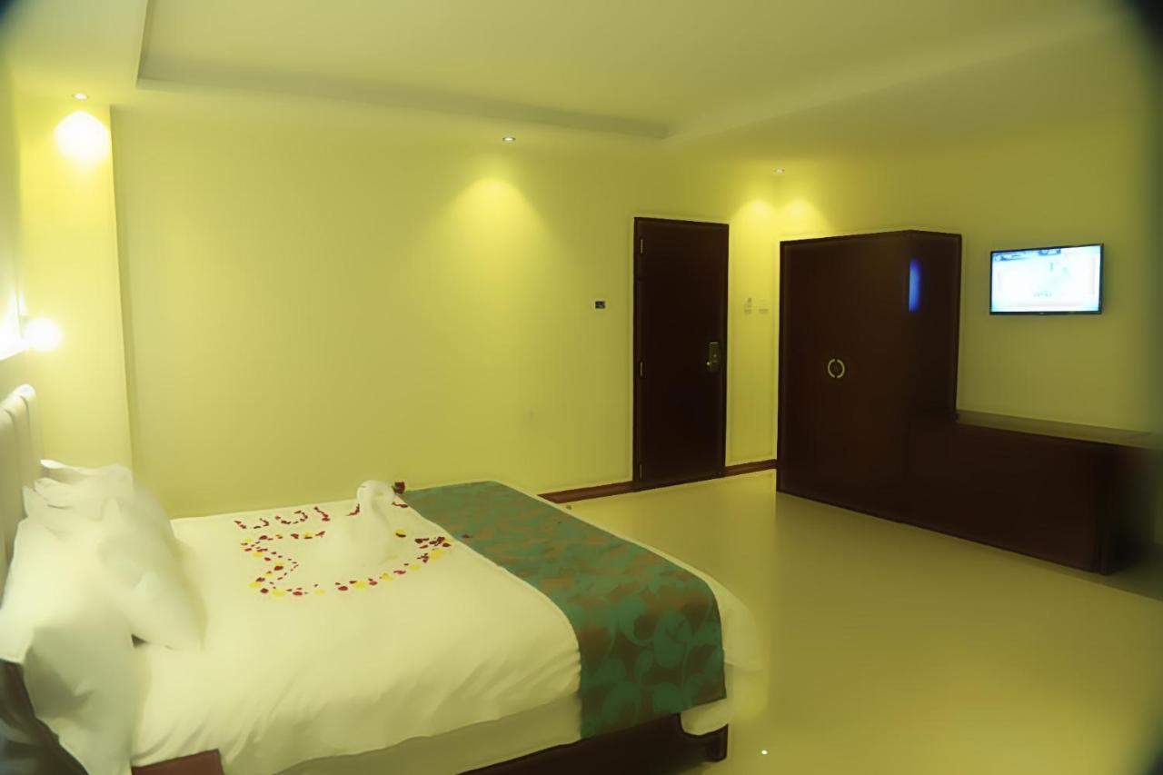 Winn Hotel - Бахир Дар Екстериор снимка