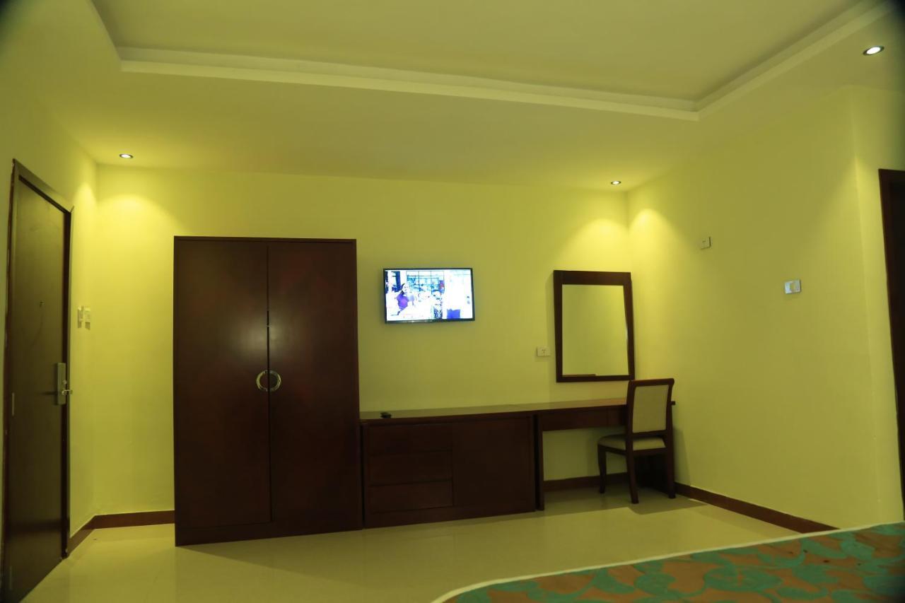Winn Hotel - Бахир Дар Екстериор снимка