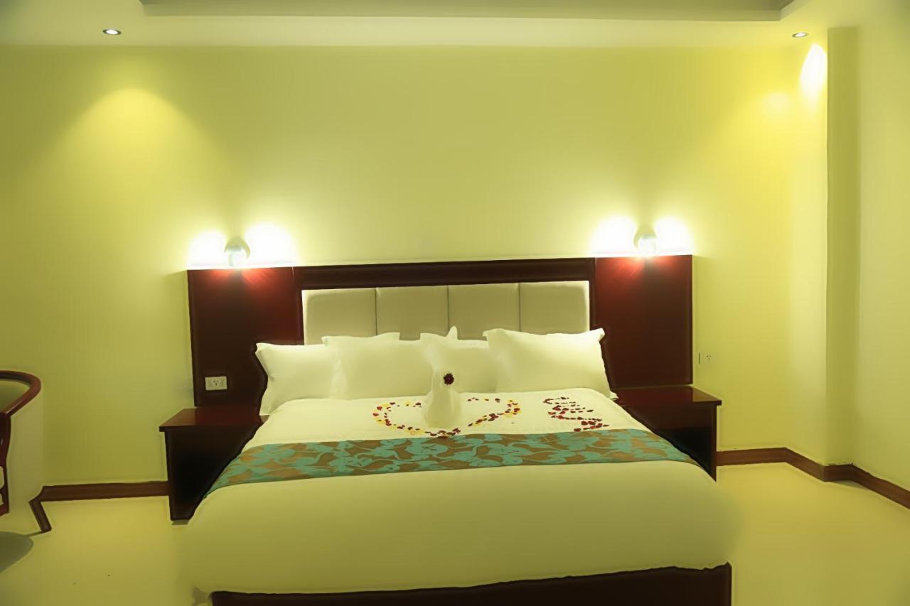 Winn Hotel - Бахир Дар Екстериор снимка