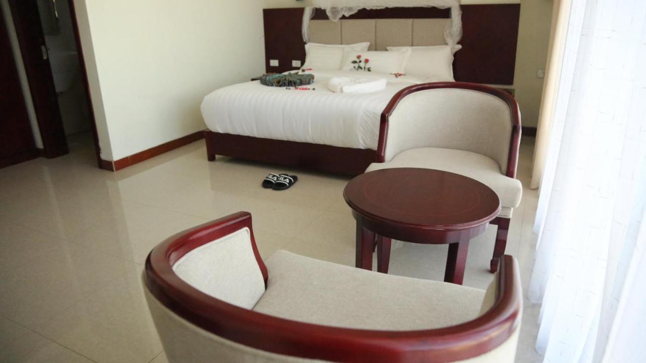 Winn Hotel - Бахир Дар Екстериор снимка